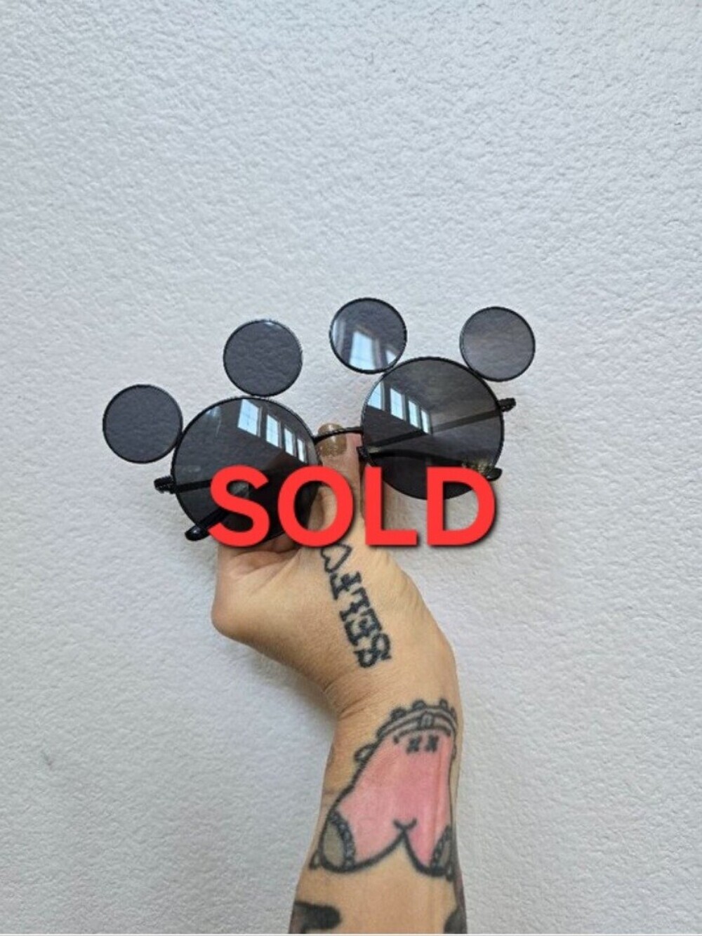 Disneyland Resort | Mickey Mouse black metal sunglasses